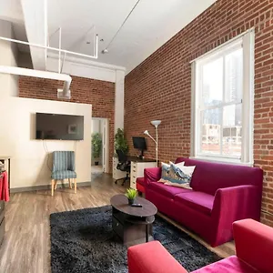 Renu Downtown Apartamento